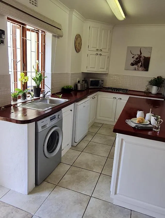 Appartement Froggy Farm Self Catering à Simonʼs Town Afrique du Sud