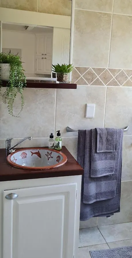 Appartement Froggy Farm Self Catering à Simonʼs Town