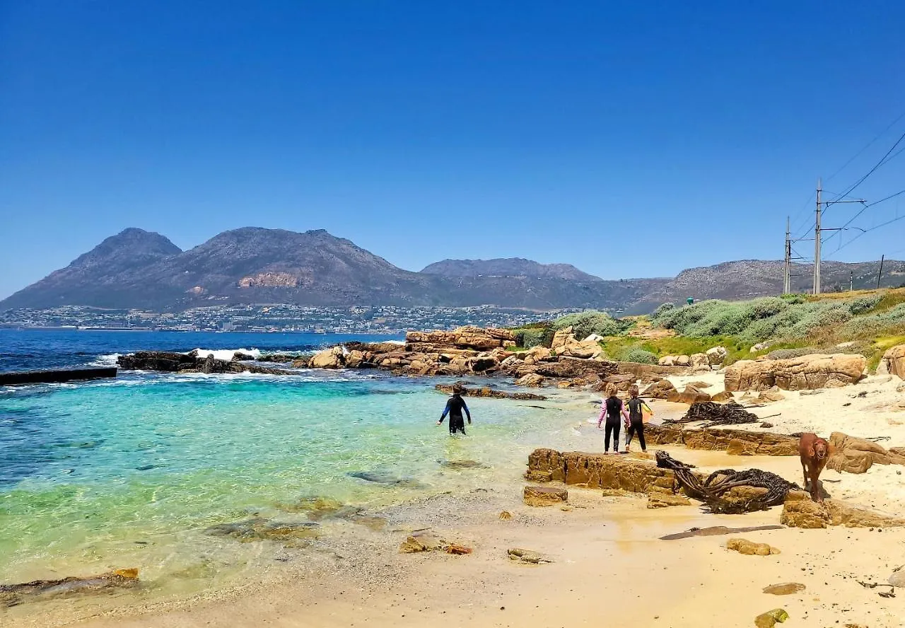 Appartement Froggy Farm Self Catering à Simonʼs Town
